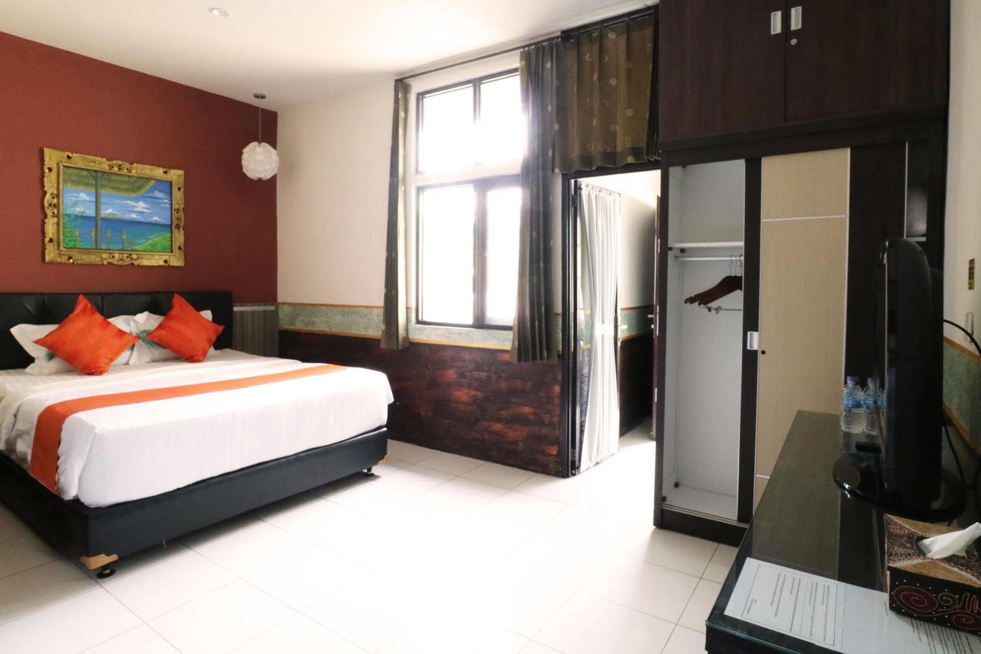 Hawaii Bali Villa Денпасар Екстериор снимка