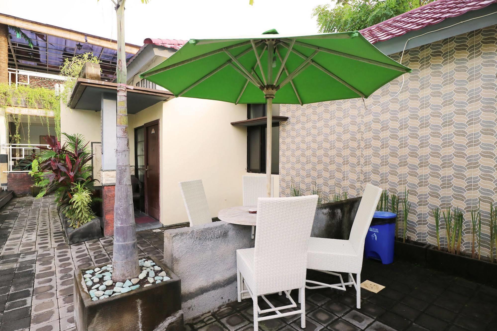 Hawaii Bali Villa Денпасар Екстериор снимка