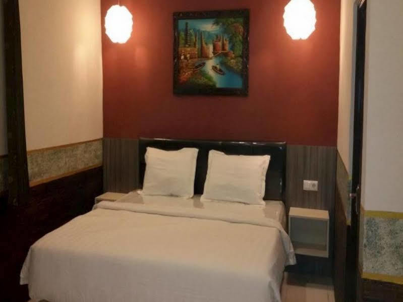 Hawaii Bali Villa Денпасар Екстериор снимка